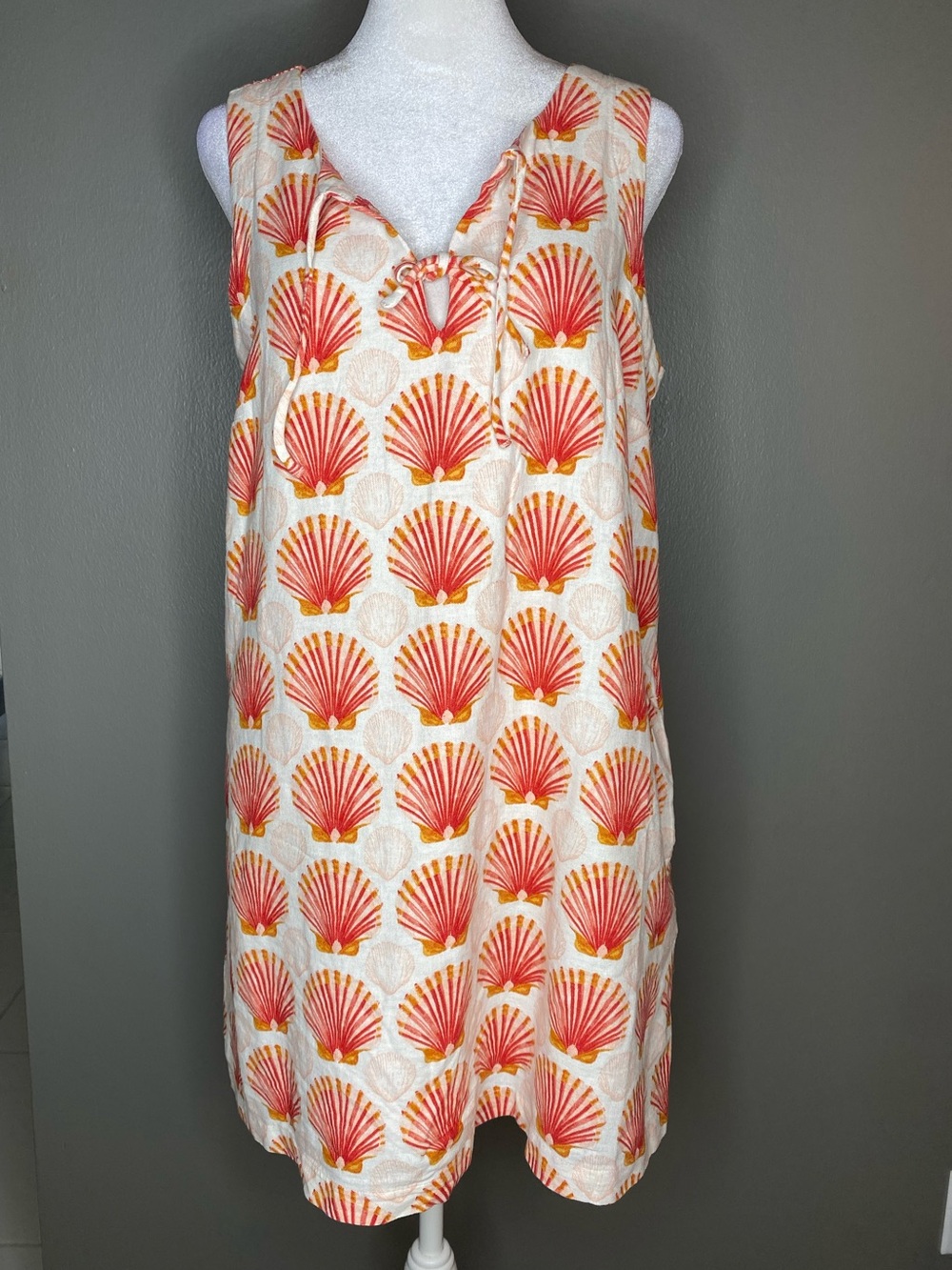 NWT! Artonomo Creative Linen Blend Shell Print Sleeveless Shift Dress - Size S